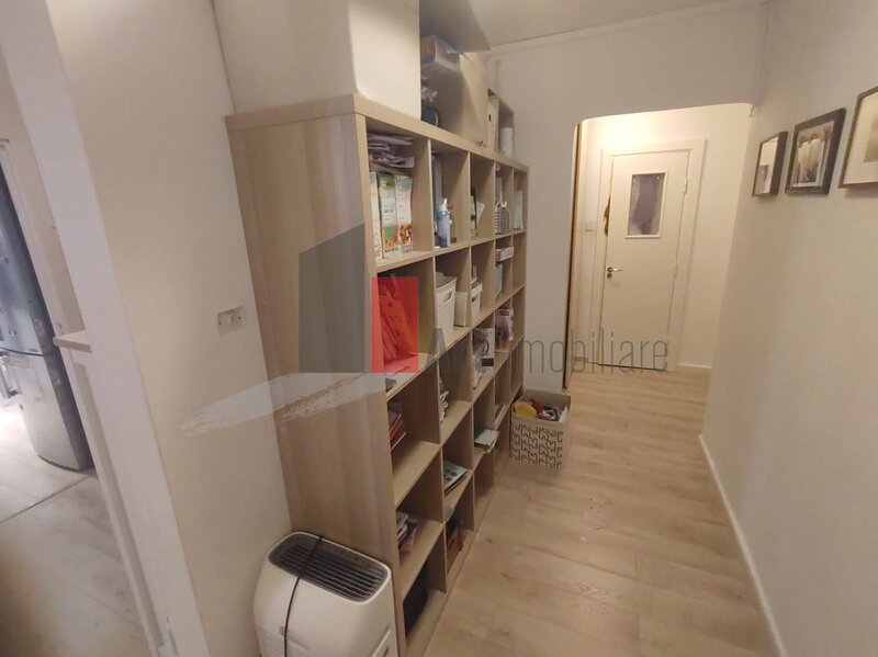 Brancoveanu - Huedin Vanzare apartament 4 camere decomandat cu centrala